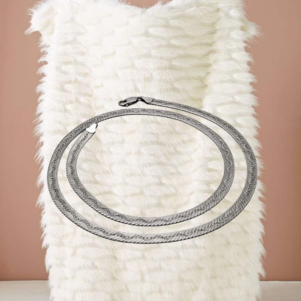 Italy Sterling Silver with Etched Wavy Design Chain Necklace 24"